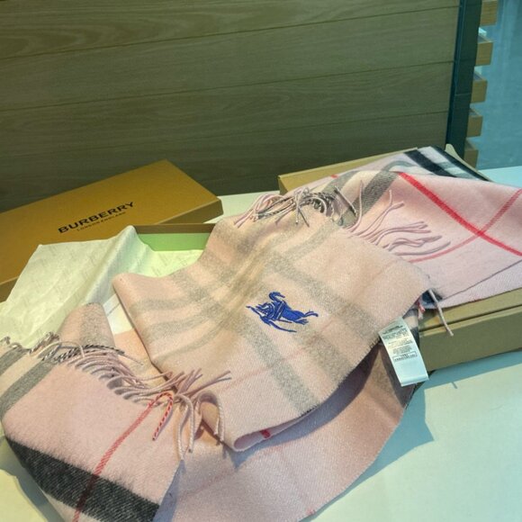 Burberry Knight logo, wool scarf - Picture 6 of 6